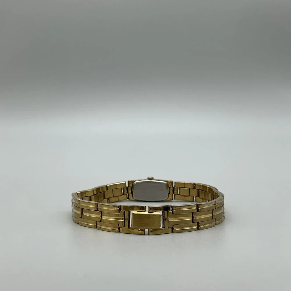 Vintage Pulsar Womens Watch 12mm Gold Tone V220-6690 New Battery 8.5